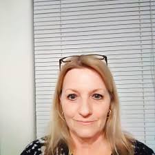 Inexpensive annual and perennial pots in Tucson