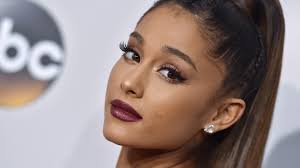 Слушать песни и музыку ariana grande (ариана гранде) онлайн. Beauty Vlogger James Charles Calls Ariana Grande The Rudest Celebrity He S Ever Met Allure