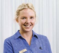 Lian Lloyd's Instagram, Twitter & Facebook