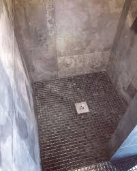Thomas Ldr93 On Instagram Bac A Douche A L Italienne En Mosaique Et Carrelage 60x60 En Murale Tile Tiles Tiled Tile Instagram Posts Tile Floor Instagram