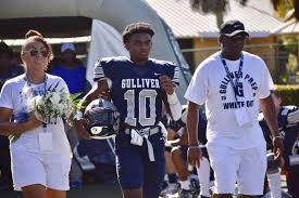 Not long after lawrence arrived on campus in the winter of 2018 did the two start to become friends, and by that summer the two had become even closer. Gabe Taylor Sean Taylor S Little Brother Is A Hard Hitting Saftey The Washington Post