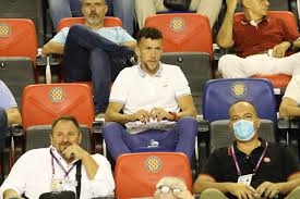 He usually plays as a winger, but can also be deployed as an attacking midfielder or second striker. Slobodna Dalmacija Utakmicu Hajduka I Slaven Belupa Dosao Je Pogledati I Novopeceni Europski Prvak Ivan Perisic