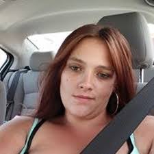 Nicole Carnes's Instagram, Twitter & Facebook