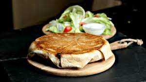 Monster Chicken Fajita Crunchwrap Recipe Fajitas Mexican Food Recipes Food