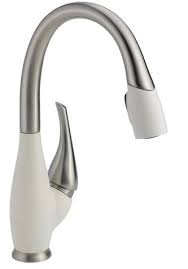With its high gooseneck design, this 7.7 pound faucet that is made from metal will give you a quality result when you need it. Delta Faucets Reviews And Buying Guide 2021 Home For Relax