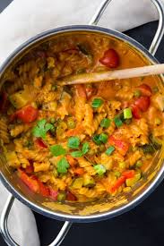 This Asian Style Vegan One Pot Pasta Is The Perfect Meal For Busy Weeknights It 39 S Super Crea Vegan Dinner Recipes Easy Vegan Dinner Recipes Veggie Recipes
