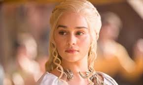 Max honors Mother's Day with floral sculptures of famous TV moms