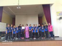 Ayo nggi emut seperti kamu ngemut eskataku sambil mendorong kepala indri kebawah kontolku.lalu indri mengulum kontolku tapi hanya taaa emutin dong kaya indri tadikataku sambil menarik kepala ita kearah kontolku.ita lalu membuka mulutnya dan menjilati lubang kontolku yang. Smk Datuk Peter Mojuntin January 2020