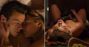 Harry Styles engages in steamy sex scenes in new Don't Worry Darling  trailer - Attitude