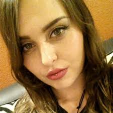 Edith Castillo (@dthcastillo)