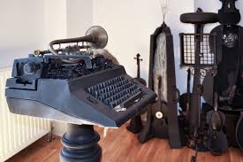 See more of fata nevazuta a lumii on facebook. Dragos PÄƒtrascu Seen And Unseen Lines Pictorialart