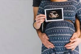 Katanya ibu hamil yang hanya ngidam makanan manis dan bentuk perutnya lebih menonjol di atas tandanya hamil anak perempuan. Hamil Anak Perempuan Atau Laki Laki Bisa Dilihat Dari Bentuk Perut Begini Penjelasan Ahli Semua Halaman Nakita