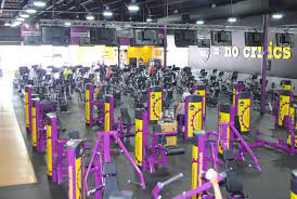 Planet Fitness Cancels Womans Gym Membership After She Reports Transgender Woman In Locker Room - Netloid