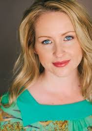 Catherine Belknap's Instagram, Twitter & Facebook