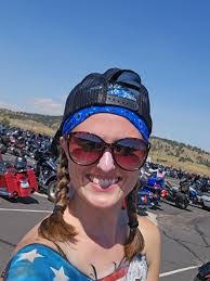 Sheila Baumgardner's Instagram, Twitter & Facebook