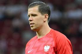 Szczęsny was born in warsaw. Wojciech Szczesny Po Fatalnym Meczu Z Udinese Calcio Mial Samochodowa Stluczke Wloskie Media Pilkarz Uderzyl W Kogos Lub W Cos