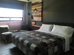 El hotel está situado en el centro de seúl y tiene una apariencia muy misteriosa. Hotel La Luna Mexico City Price Address Reviews