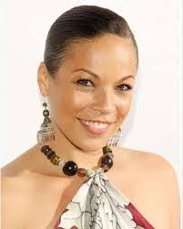 Colleen Lively's Instagram, Twitter & Facebook