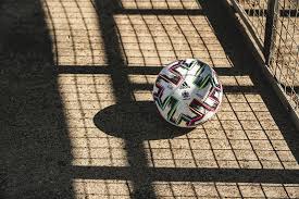 Euro 2020 fikstür sayfasından euro 2020 için fikstür, haftanın futbol maçları, kalan maçlar, ligde bugün ve oynanmış olan futbol maç sonuçları takip edilebilir. ãƒ¦ãƒ¼ãƒ­å…¬å¼çƒ ãƒ¦ãƒ‹ãƒ•ã‚©ãƒªã‚¢ ã‚'ç™ºè¡¨ æ¬§å·ž12ã®é–‹å‚¬éƒ½å¸‚ã‚'è¡¨ç¾ã—ãŸãƒ‡ã‚¶ã‚¤ãƒ³ã« ã‚µãƒƒã‚«ãƒ¼ã‚­ãƒ³ã‚°