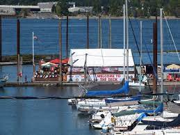 1300 se stark st ste 203 portland, or 97214. Floating On The Water Picture Of The Deck Portland Tripadvisor
