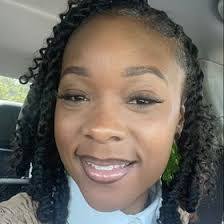 Trina Warren's Instagram, Twitter & Facebook