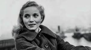 Edie Doyle from On the Waterfront | CharacTour