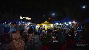 Tentunya kalau dari jakarta kamu akan melewatinya jika memilih rute tol jagorawai saat menuju ke kota. Tempat Makan Sedap Di Saujana Utama Sungai Buloh Lovely Bee