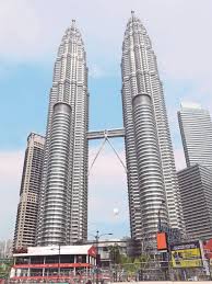 Ini merupakan senarai pencakar langit di malaysia. Pencakar Langit