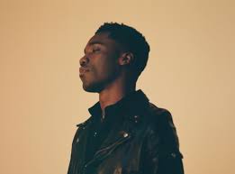 His birthday, what he did before fame, his family life, fun trivia facts, popularity rankings, and more. Giveon Schliesst Das Erste Kapitel Seiner Karriere Diffus