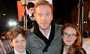 Damian lewis at the mary poppins returns premiere in london with his children in 2018credit: Damian Lewis Brings Kids Manon 12 And Gulliver 11 To Mary Poppins Returns Premiere Daily Mail Online