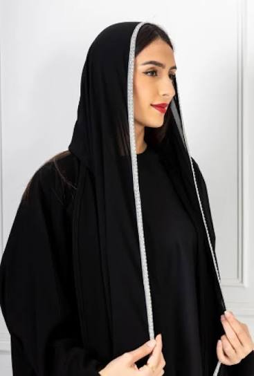 سادة ومطرزة موديلات عبايات سوداء للتفصيل - عبايات فاخرة في السعودية بتصاميم راقية | لاقيت