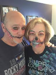 Taking my time to makeover townies in game & I'm done with Willow Creek!  🥰💜 Bob & Eliza Spencer-Kim-Lewis BFFs The Goths