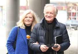 Zapraszamy również na www.ttv.pl i www.player.pl Andrzej Seweryn Pozwala Sobie Na Wiecej Styl Interia Pl W Interia Pl