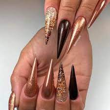Inspiring Stiletto Nails To Win Over You Nail Designs Journal Stiletto Nails Designs Stiletto Nails Gold Nail Art