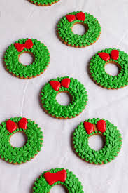Beat in red food coloring and 1/2 teaspoon peppermint extract. Christmas Wreath Cookies The Bearfoot Baker