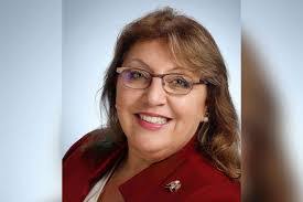 Dianna Phillips's Instagram, Twitter & Facebook