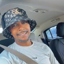 Jay Paul updated his profile picture.