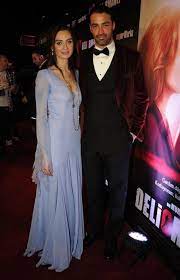 Sinem ile sürekli kavga ederler. Birce Akalay And Sarp Levendoglu Dating Gossip News Photos