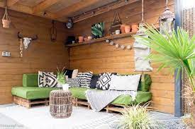 ideeen voor het sfeervol inrichten van de overkapping tuin hoekje tuin terras decoreren
