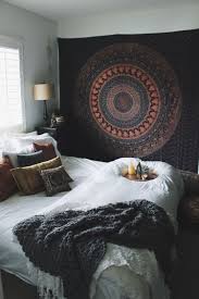 Bohemian Chic Boho Decor That Will Elevate Your Boho Bedroom This Winter Www Delightfull Eu Blog Room Inspiration Home Decor Room Decor