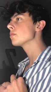 pov we're both celebrities in a relationship about to go