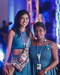 Não Julgue o Livro pela Capa♥️🥰 RehanaFathimaShow photooftheday photo  photographylovers kamavahini iffk2024 iffk