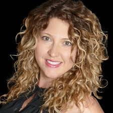 Taylor Ehrlich's Instagram, Twitter & Facebook