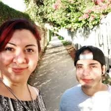 Llegué a dormir en una caja, no sabía qué hacer con mi vida”: el varón  trans que dejó su tierra y halló aquí su identidad