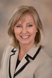 Robin Oakley is a Century 21® agent in Cumming, Georgia 30041