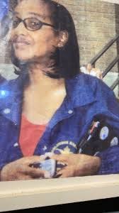 Doris Bloom's Instagram, Twitter & Facebook