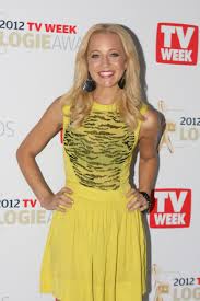 Celebrity megastar opened up about his kids and his time in aa. Carrie Bickmore Wikipedia