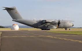 View full news archive for the airbus a400m. Luftwaffe Hat Ihren 33 Airbus A400m Ubernommen Aerobuzz De