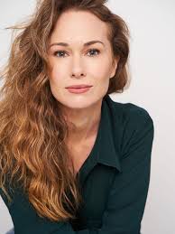 ✨Please join us in giving a huge Urbanspace welcome to Kelly Frye —  licensed real estate agent, creative powerhouse, and global citizen based  between Austin and London! ⁠ With a background in