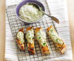 Toasts Tapenade Artichaut Recette Facile Apero Gourmand Recette Alimentation Recette Fraicheur Recette Facile